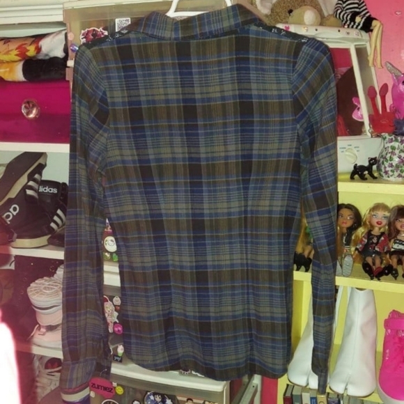 black floral lace accent flannel button up top - Picture 3 of 3